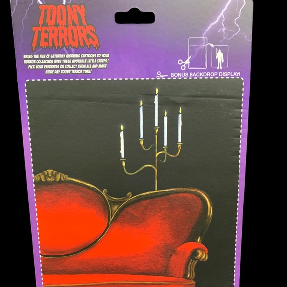 Elvira Toon Terrors Figure Halloween - Picture 2 of 7